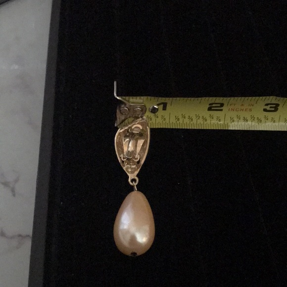 🟠 Givenchy Earrings - Clip Ons - Picture 12 of 12